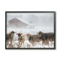Зимска фарма сцена „Ступел индустрии“ кравја добиток снегулки врамени wallидни уметности, 24, дизајн од Лори Деитер